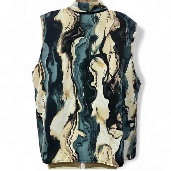WOMEN'S MARBLE PRINT BLOUSE - Picture 2 of 12